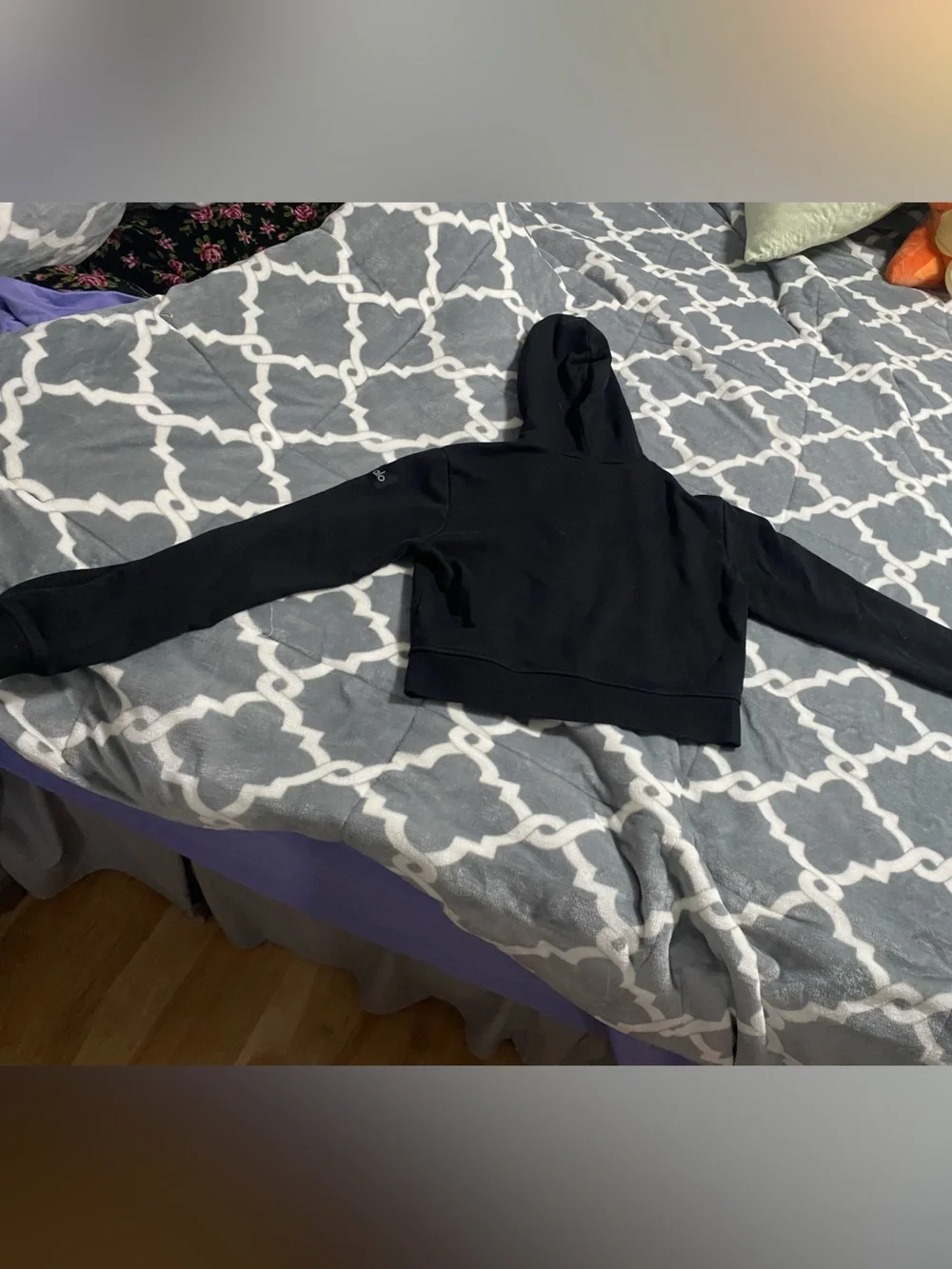 Alo routine cropped hoodie zip up black SZ S jacket
